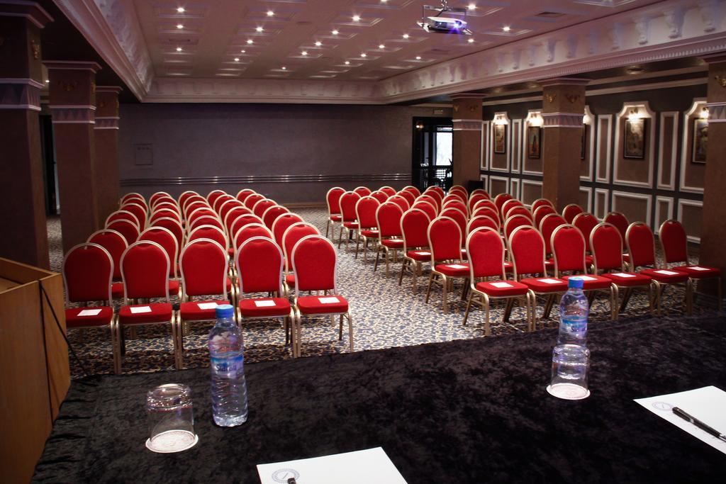 Zaki Hotel Meknès Exterior foto