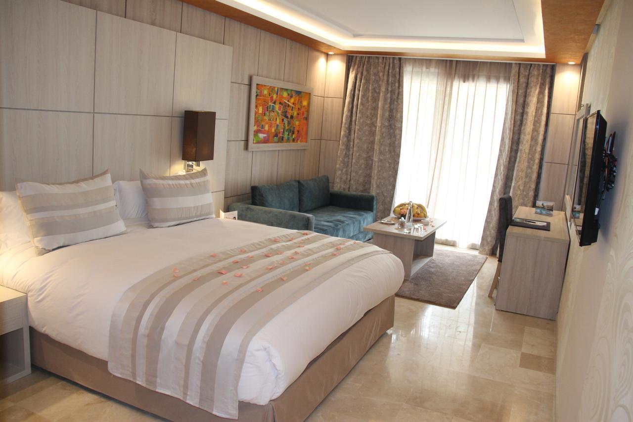 Zaki Hotel Meknès Exterior foto