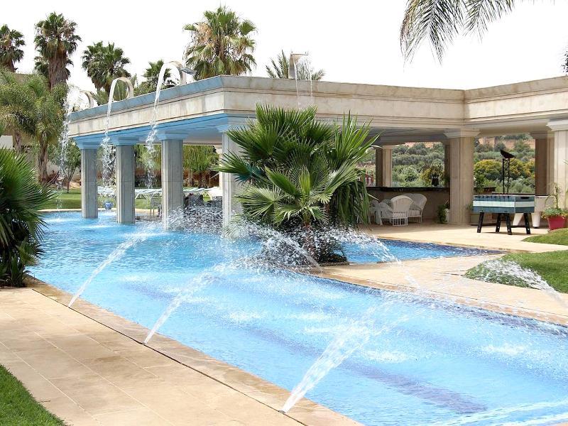 Zaki Hotel Meknès Exterior foto
